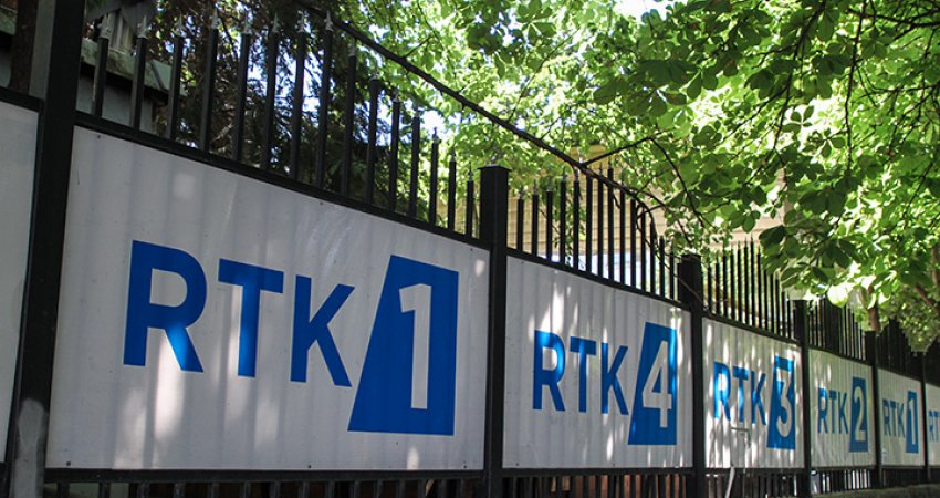 150 punëtorë në RTK pa kontrata pune, avokati Gashi i përgjigjet kryesindikalistit Hoxha