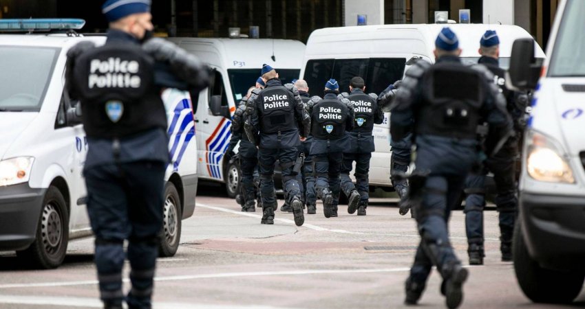 Sulmohen zyrat e Bashkimit Europian në Bruksel, Borrell ka disa fjalë