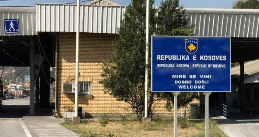 Zv/ministri i Shëndetësisë në Maqedoni kërkon nga Kosova të rishqyrtohet vendimi për hyrje në kufi me 3 doza vaksinë