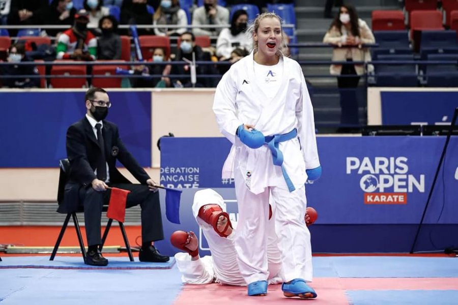 Karateistja Fortesa Orana fiton medaljen e argjendtë në 'Paris Open'