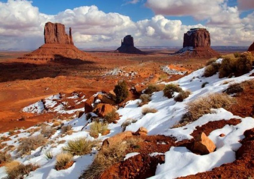 Përse po bie borë në shkretëtirën e Saharasë?