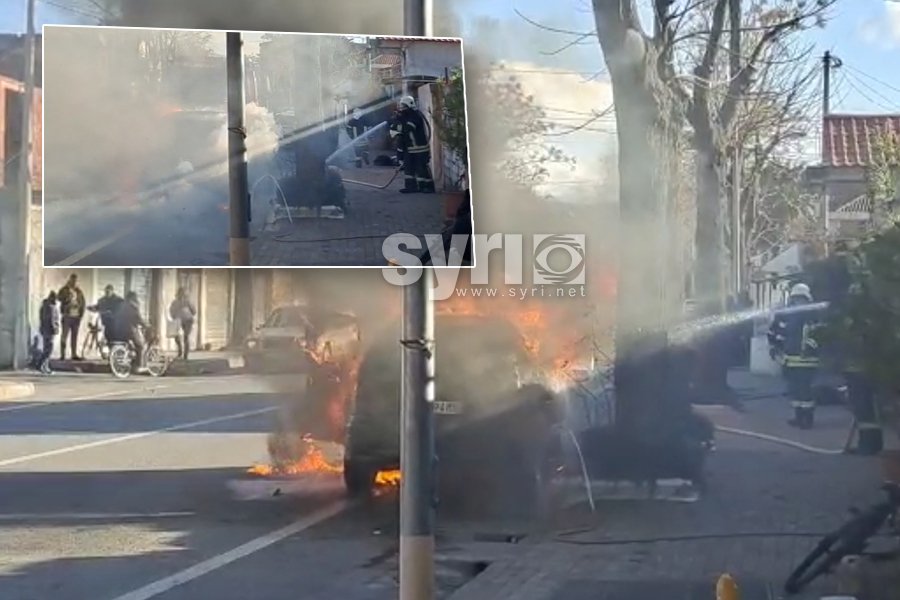 VIDEO/ Makina merr flakë në mes të rrugës në Shkodër, shpëton shoferi