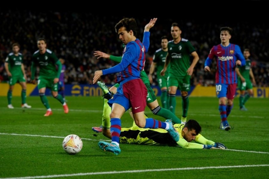 Mesfushori i pakënaqur te Barcelona, Igli Tare përfiton për ta sjellë te Lazio