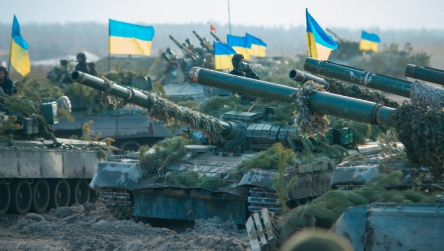 Trupat ukrainase gjejnë hard-diskun, të dhënat e ushtrisë ruse në duart e tyre