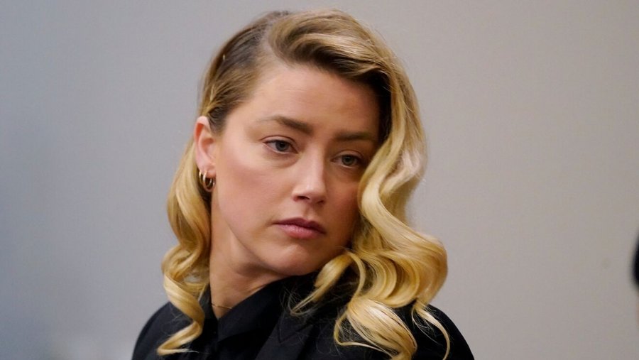 Nuk i ndahen telashet, Amber Heard sërish përballë hetimeve