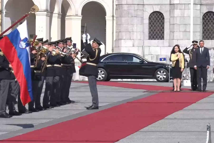 Vjosa Osmani pritet nga presidenti i Sllovenisë, Borut Pahor