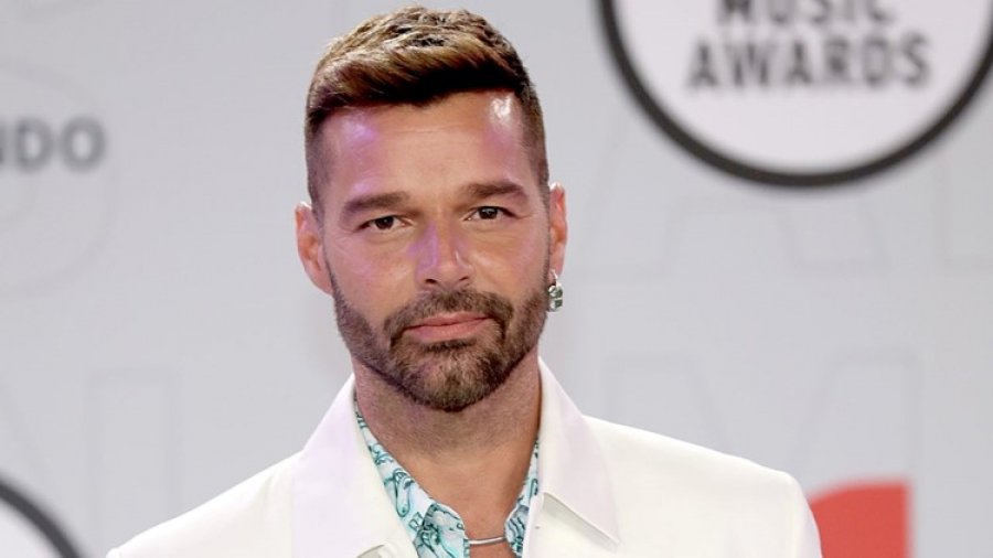 Ricky Martin nën akuzë për dhunë në familje