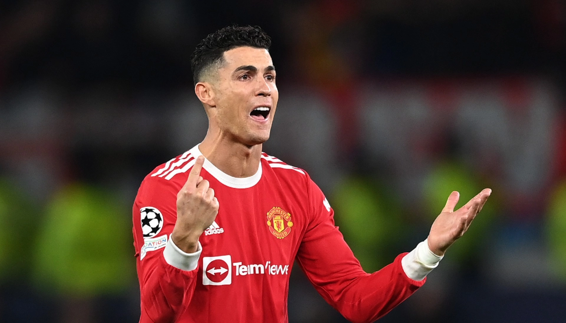 ‘Djajtë e Kuq’ pranojnë largimin e Ronaldos, vjen oferta e parë për portugezin