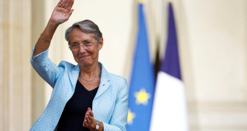 Kryeministrja franceze i mbijeton mocionit të mosbesimit