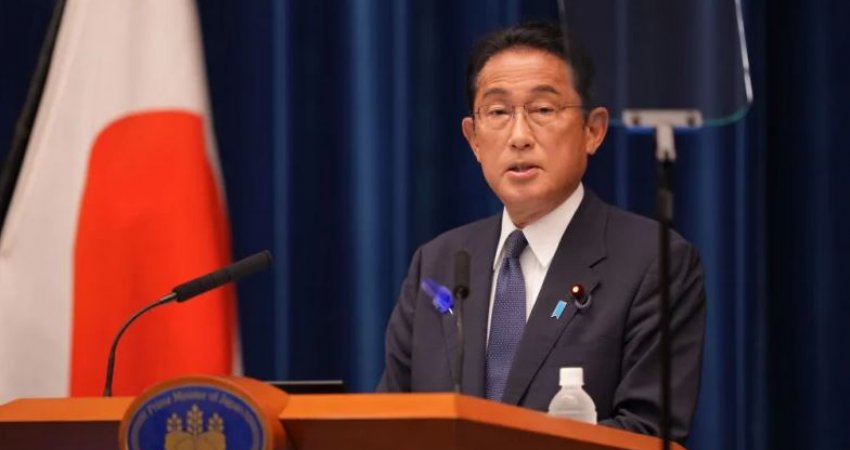 Kryeministri japonez fajëson policinë për vdekjen e ish-udhëheqësit Shinzo Abe