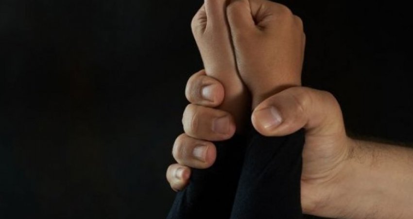 Një i rritur arrestohet për sulm seksual ndaj një fëmije në Prishtinë