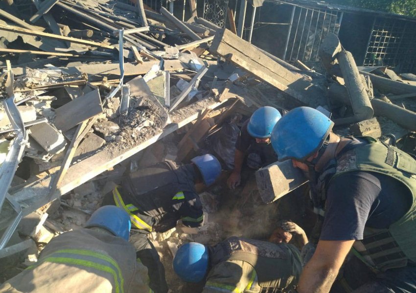 5 të vrarë nga bombardimet ruse në Donetsk