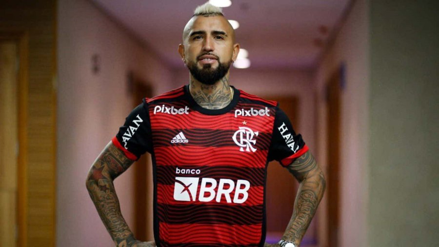 Vidal prezantohet te Flamengo: Një ëndërr e bërë realitet, jam këtu për të fituar tituj