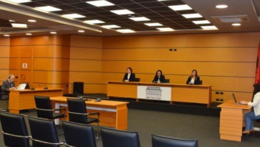 ‘79 mijë euro i fitova në baste’, KPK shkarkon prokurorin e Vlorës: Nuk justifikoi pasurinë