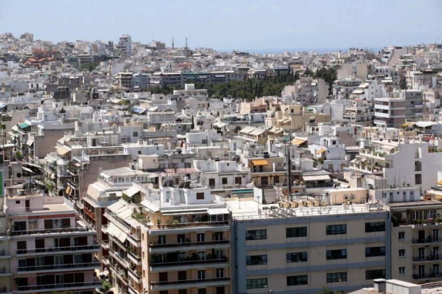 Greqi: Sa vite duhet të punosh për të blerë një shtëpi 100 m2?