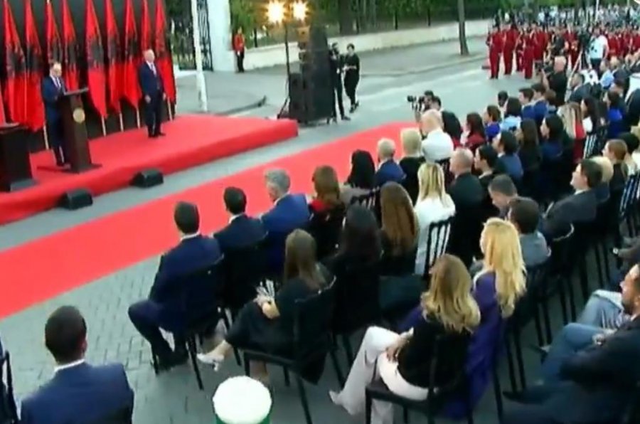 Skandal me protokollin/ Rama ul Lindën në vend të Zonjës së Parë