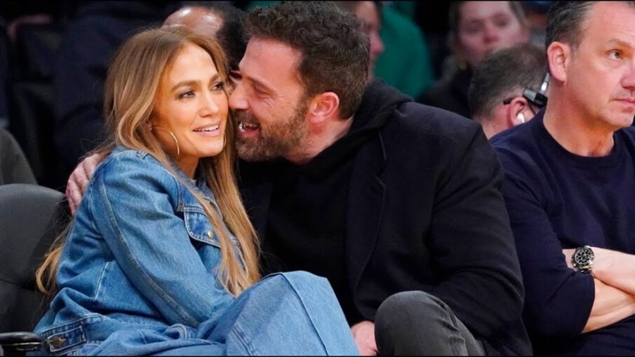 Martesa po i kushton shtrenjtë Ben Affleck/ Aktori shfaqet duke qarë në krah të Jennifer Lopez