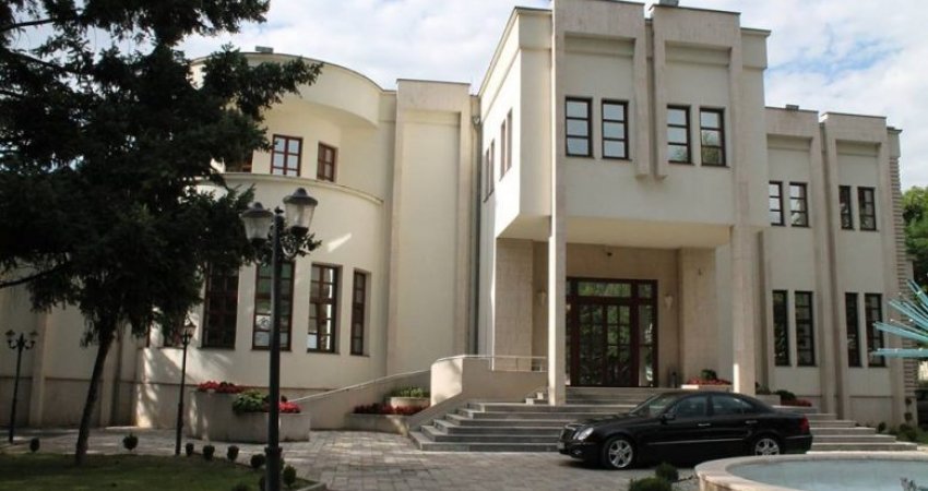 Votohet rekomandimi i VV-së në Prizren për faljen e 100 eurove të tatimit në pronë