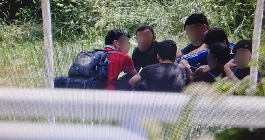 Goditet grupi i trafikantëve me emigrant në Prizren –arrestohen 18 persona