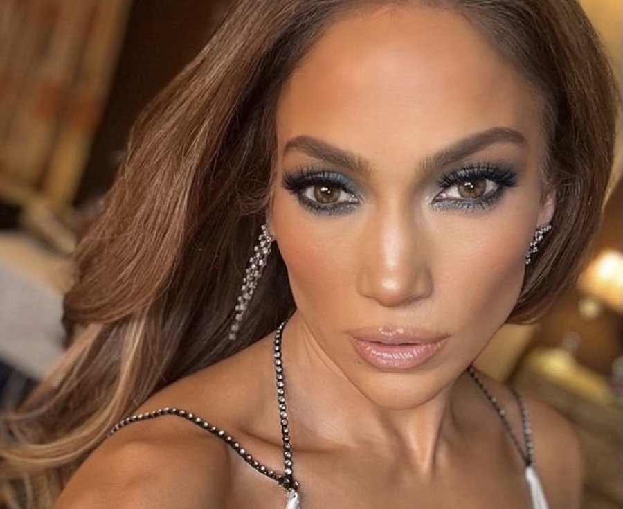 ‘Mendova se po çmendesha’/ Jennifer Lopez tregon momentin më të vështirë në jetën e saj 