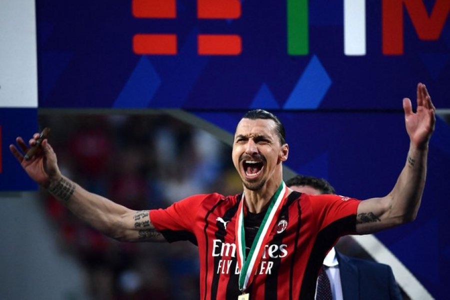 VIDEO/ 'Ku luan Zlatan fitohet titulli', Ibra feston suksesin e Milanit dhe 'thumbon' Interin: Herën e parë patën fat