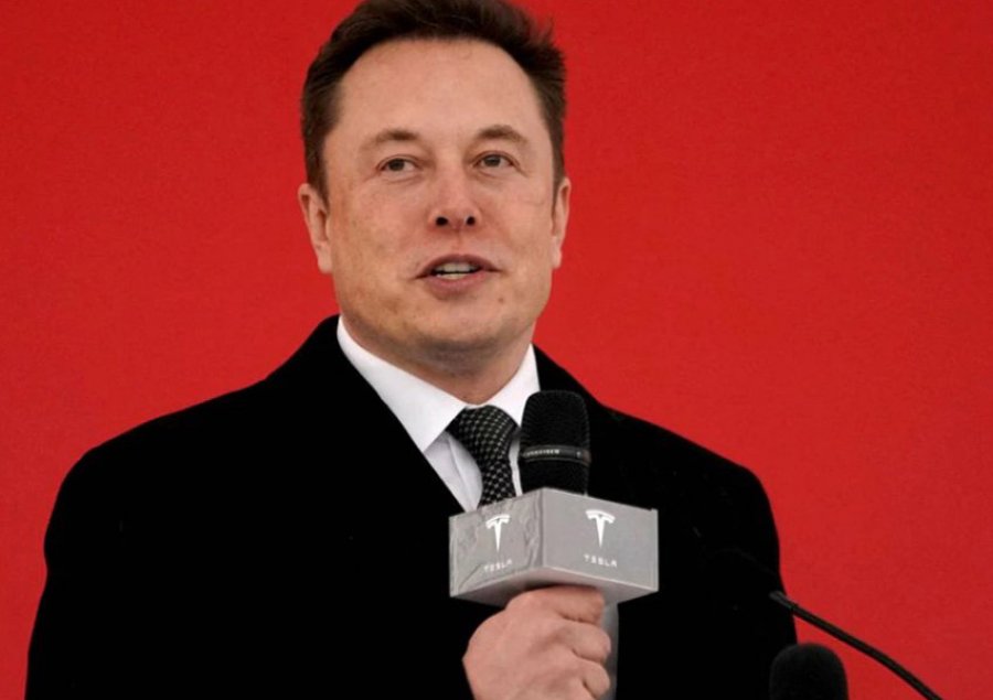 Elon Musk urdhëron stafin: Kthehuni në vendet e punës ose ikni nga Tesla