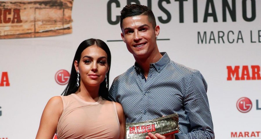 Georgina Rodriguez publikon pas shumë kohësh foton e ëmbël me Cristiano Ronaldon