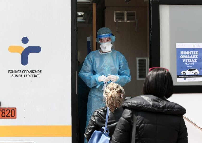 Greqi: Dyfishohen infektimet me Covid brenda një dite, kalojnë shifrën 12,500