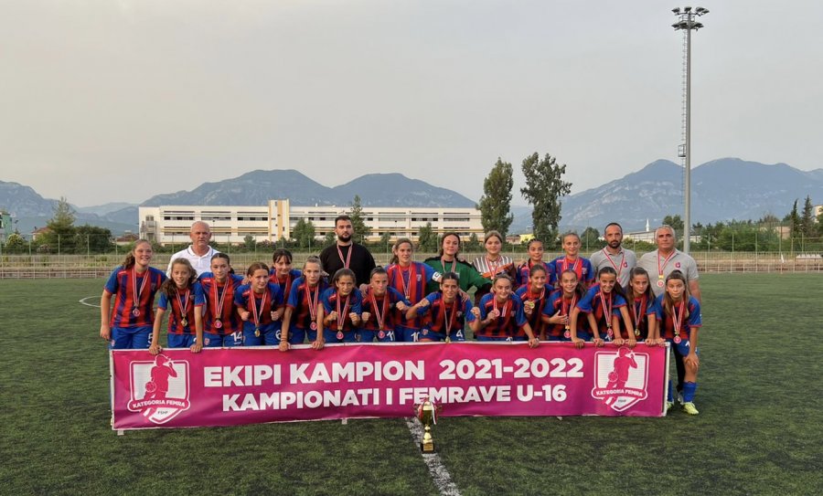 Kampionati i femrave U-16/ Vllaznia mund me penallti Teutën & kurorëzohet kampione