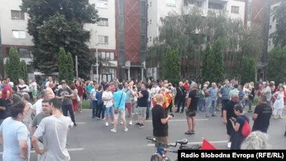 Opozita maqedonase “feston” refuzimin e propozimit francez: Kovaçevski të dorëzojnë dorëheqjen