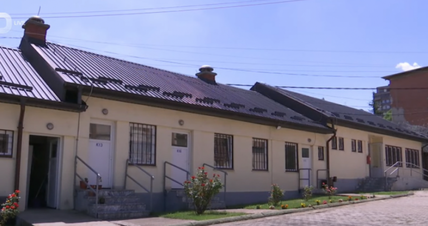 Brenda Qendrës së Paraburgimit në veri të Mitrovicës – rrëfimet e të burgosurve