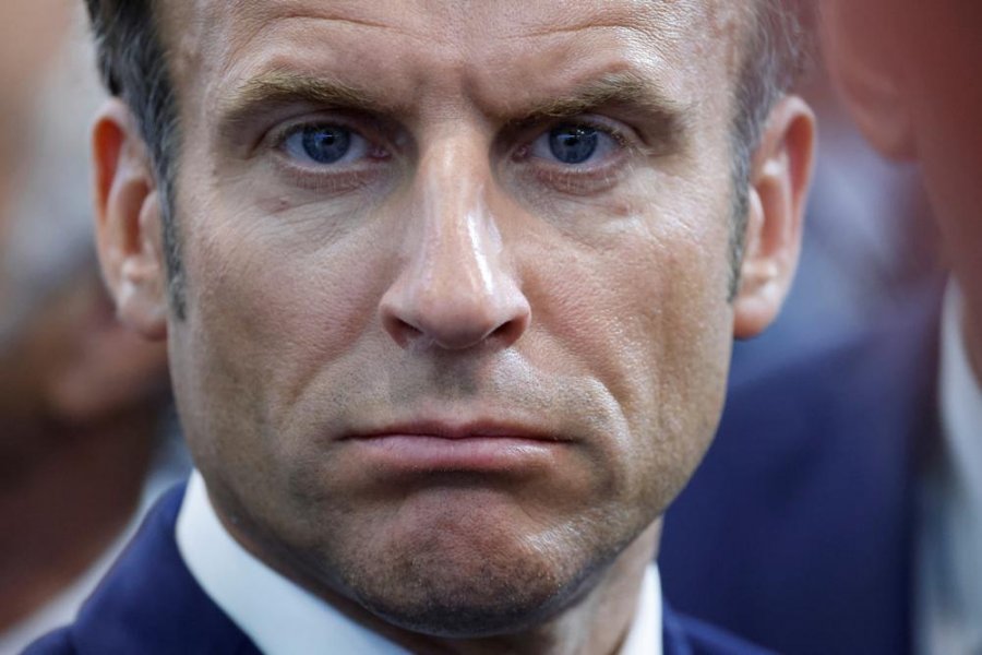 Mes problemesh në Francë, Macron mbetet një lojtar kryesor në botë