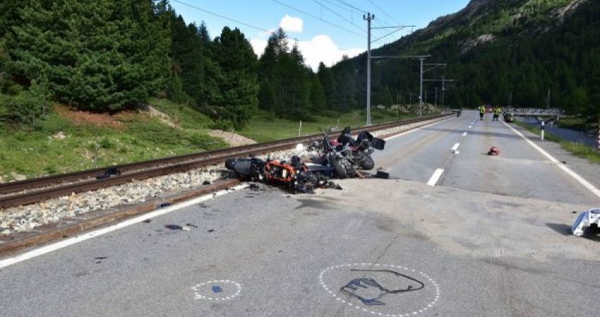 Tre persona të vdekur pas një aksidenti trafiku në Zvicër