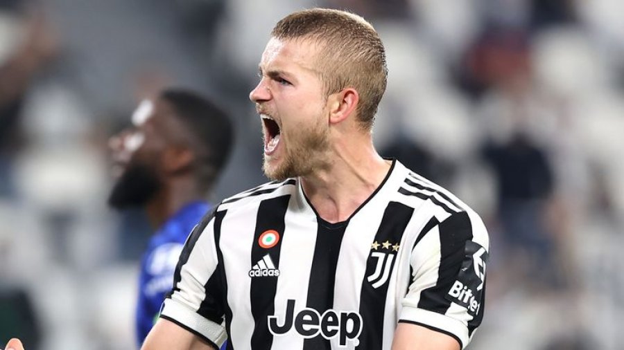 Juventusi refuzon ofertën e Chelseat për Matthijs de Ligt