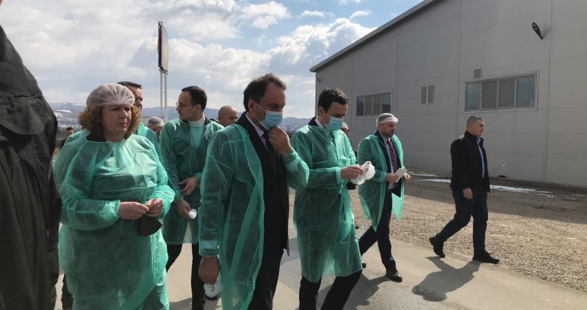 Pronari i fabrikës së vajit në Gjilan i tregon Kurtit arsyen e ngritjes së çmimit