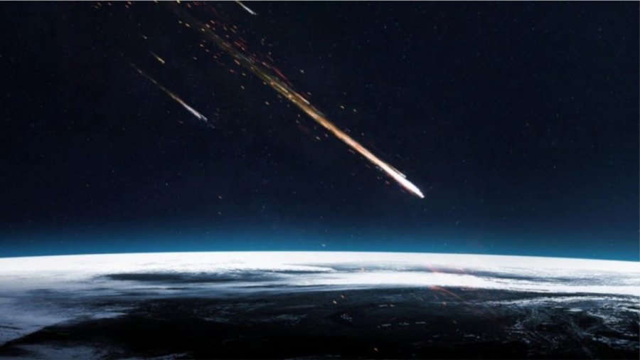 Studimi i fundit në Japoni: Jeta në Tokë është sjellë nga meteoritët?