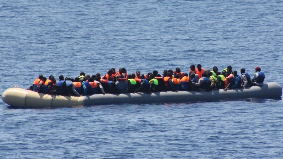 Sipas OKB, mbi 3000 refugjatë humbën në kalimet detare për në Evropë