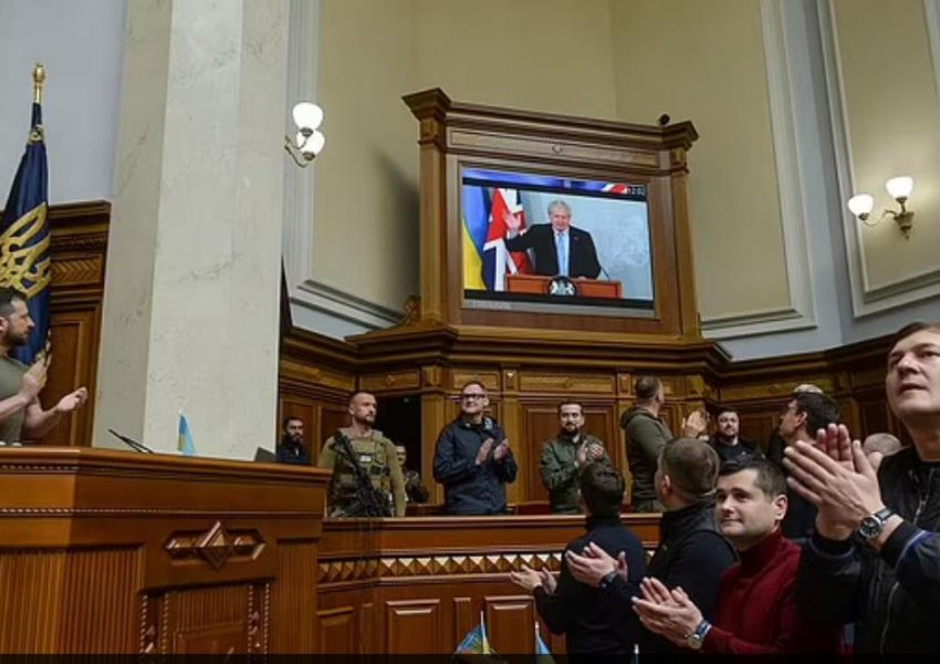 Johson flet në parlamentin e Ukrainës: Vendi juaj do të fitojë, vendi i juaj do të jetë e lirë! 