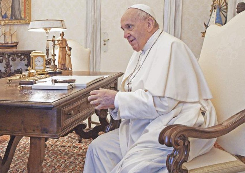 Papa Francesku: Kam firmosur dorëheqjen time në rast se shëndeti përkeqësohet