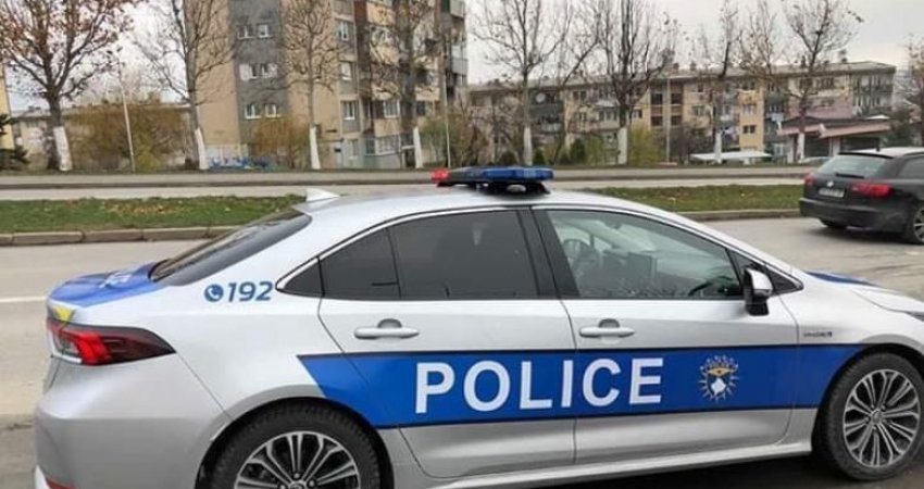 Kur Kosova ngjitet në skenën globale të sigurisë, opozita dhe mediat “mbyllin sytë”