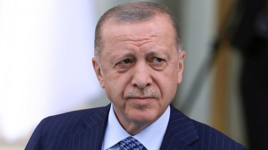 Erdogan po saboton NATO-n: A mund të përjashtohet nga aleanca?