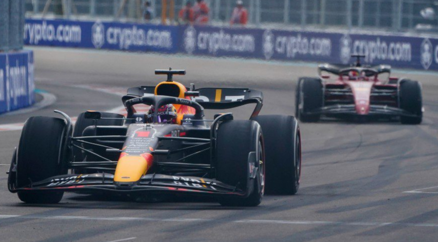 Verstappen fiton Çmimin e Madh të Barcelonës dhe merr kreun e Formula 1