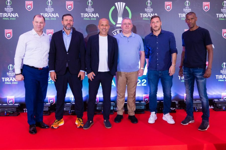 Dreka zyrtare para finales së Conference League, FSHF mbledh drejtuesit e UEFA-s dhe legjendat e futbollit europian