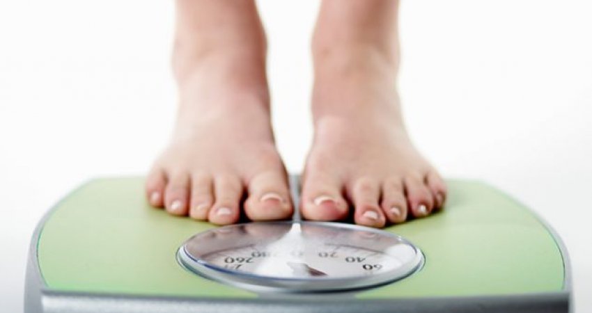 Zbuloni 4 gabimet që bëni kur nisni dietën për rënie në peshë