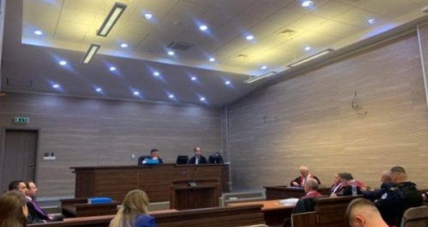 Mungon gjykatësja, shtyhet gjykimi ndaj të akuzuarve për vjedhjen e mbi 2 milionë eurove nga Thesari