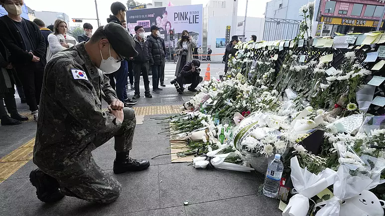 Shtypja vdekjeprurëse: Policia e Koresë së Jugut pranon përgjegjësinë se nuk reagoi siç duhej