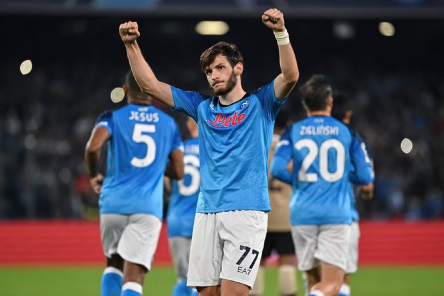Hajdutët i futen në shtëpi, përvojë e hidhur për talentin gjeorgjian të Napolit