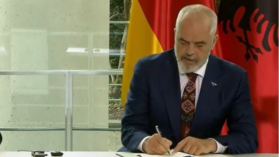 Procesi i Berlinit, nënshkruhen 3 marrëveshje mes liderëve të Ballkanit Perëndimor