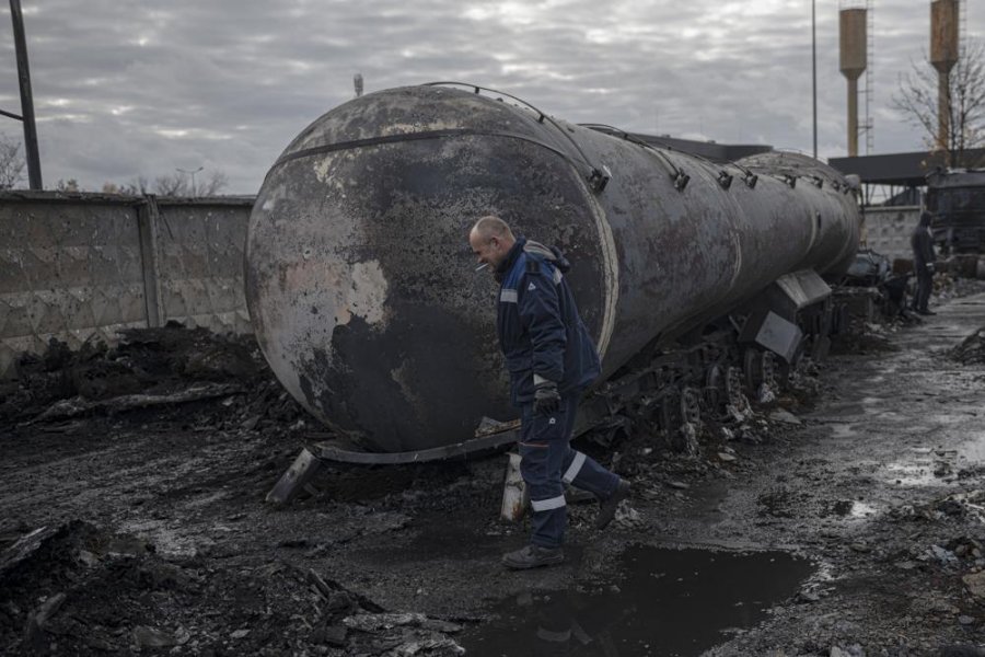 Pastrimi i dëmeve mjedisore të luftës në Ukrainë do të kërkojë vite