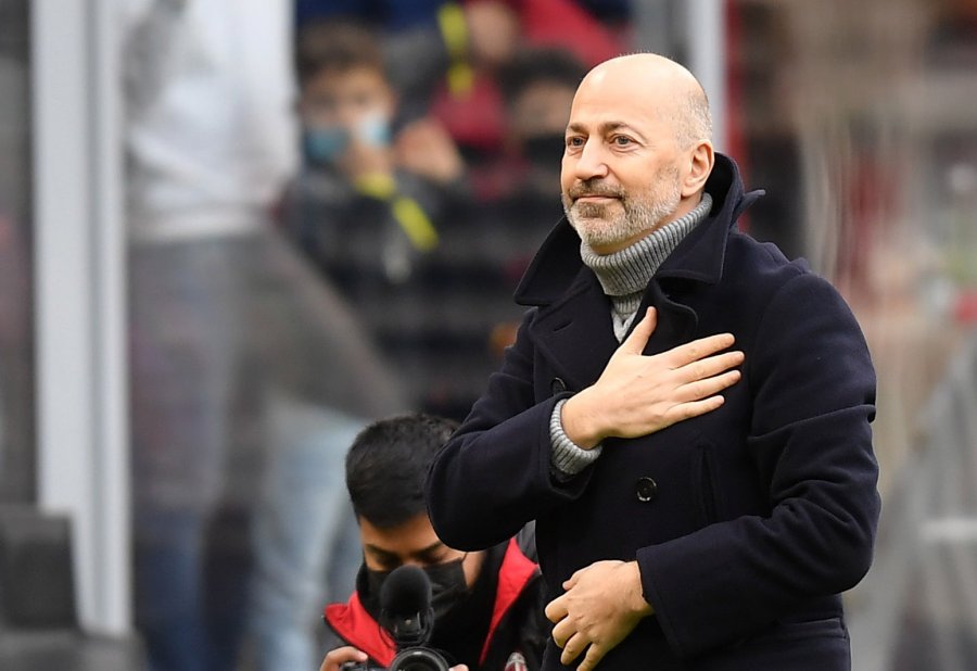 Largohet Gazidis, Milani zyrtarizon drejtorin e ri të klubit